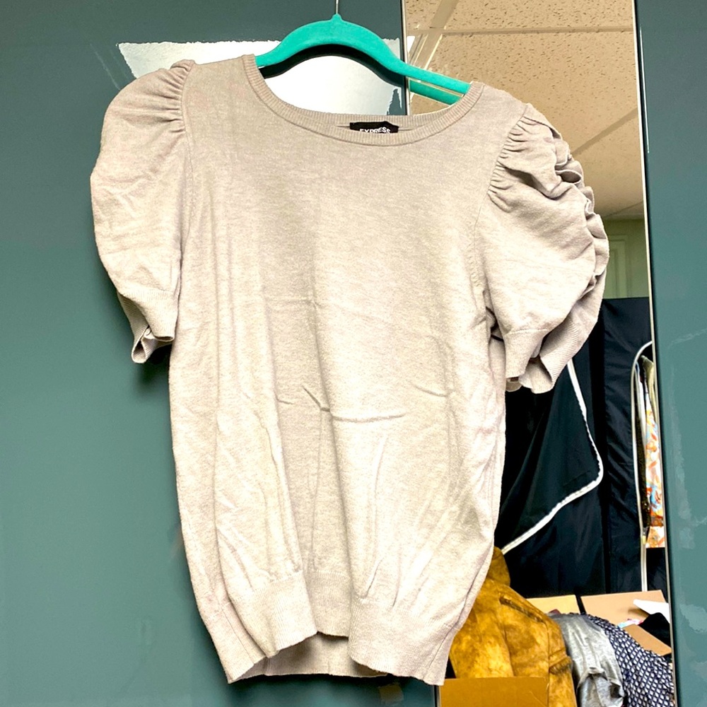 Express ruffle top
